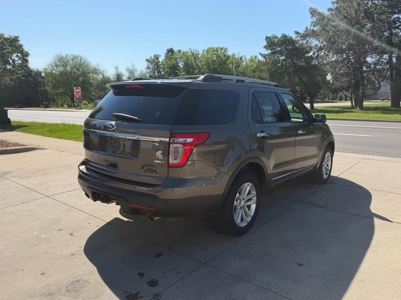 Ford Explorer 4WD 4dr XLT 2015