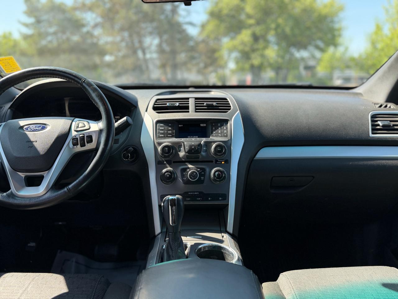 Ford Explorer 4WD 4dr XLT 2015