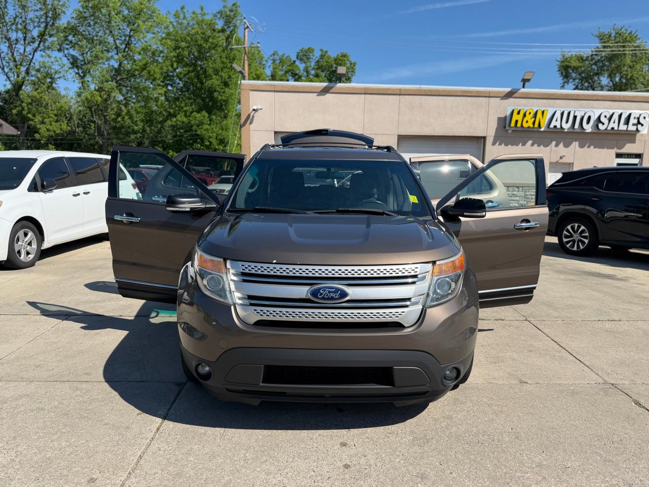 Ford Explorer 4WD 4dr XLT 2015