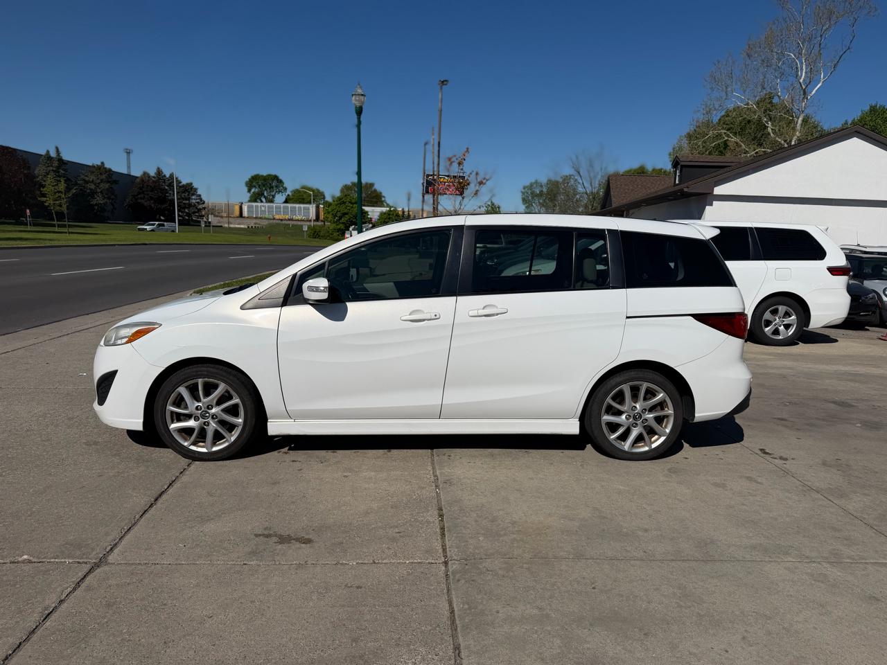 Mazda MAZDA5 4dr Wgn Auto Grand Touring 2013