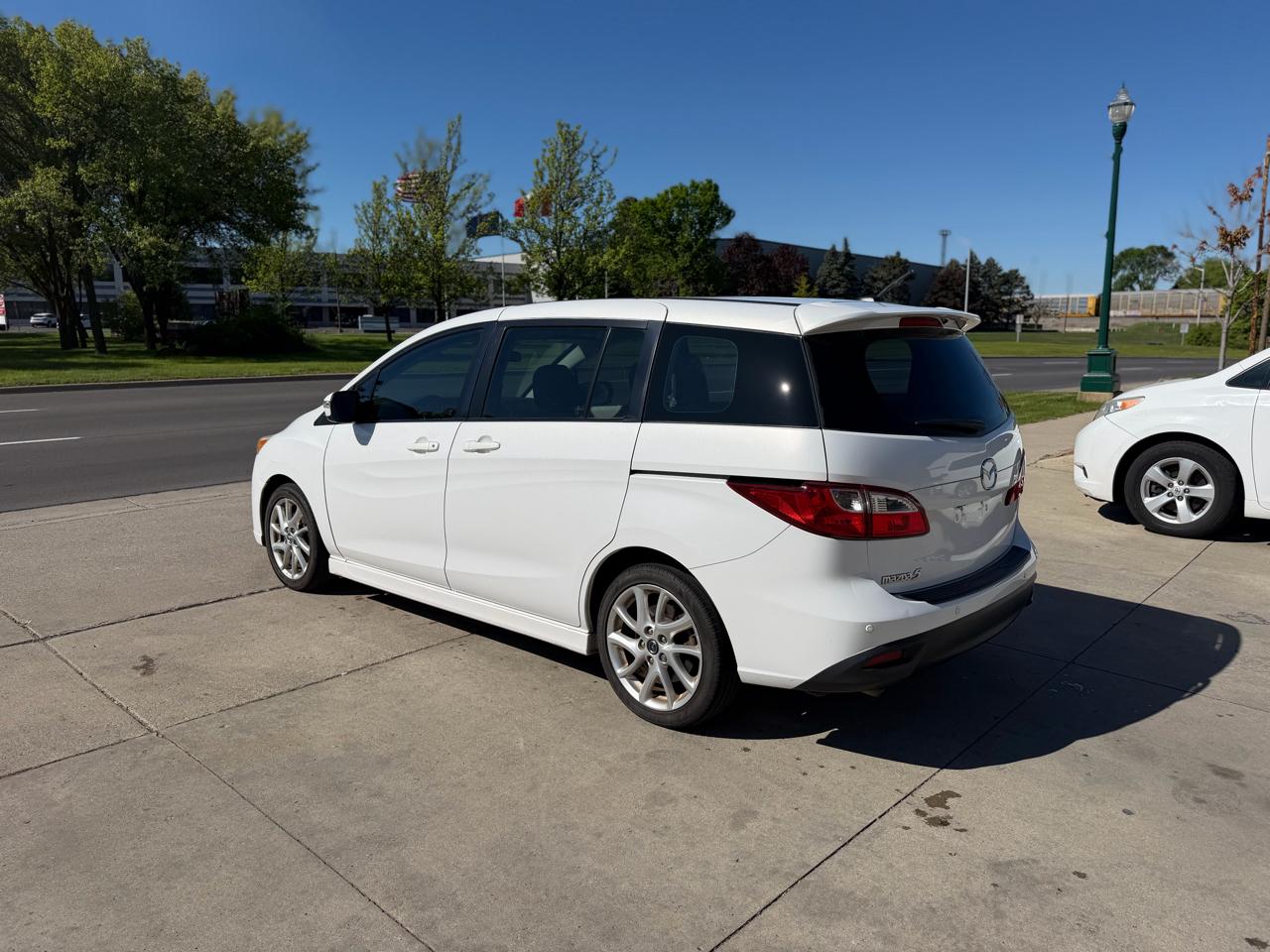 Mazda MAZDA5 4dr Wgn Auto Grand Touring 2013