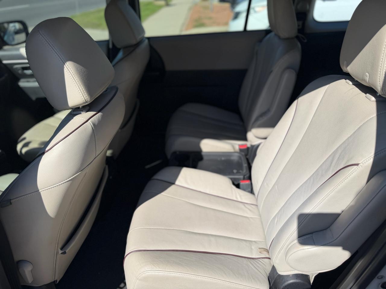 Mazda MAZDA5 4dr Wgn Auto Grand Touring 2013