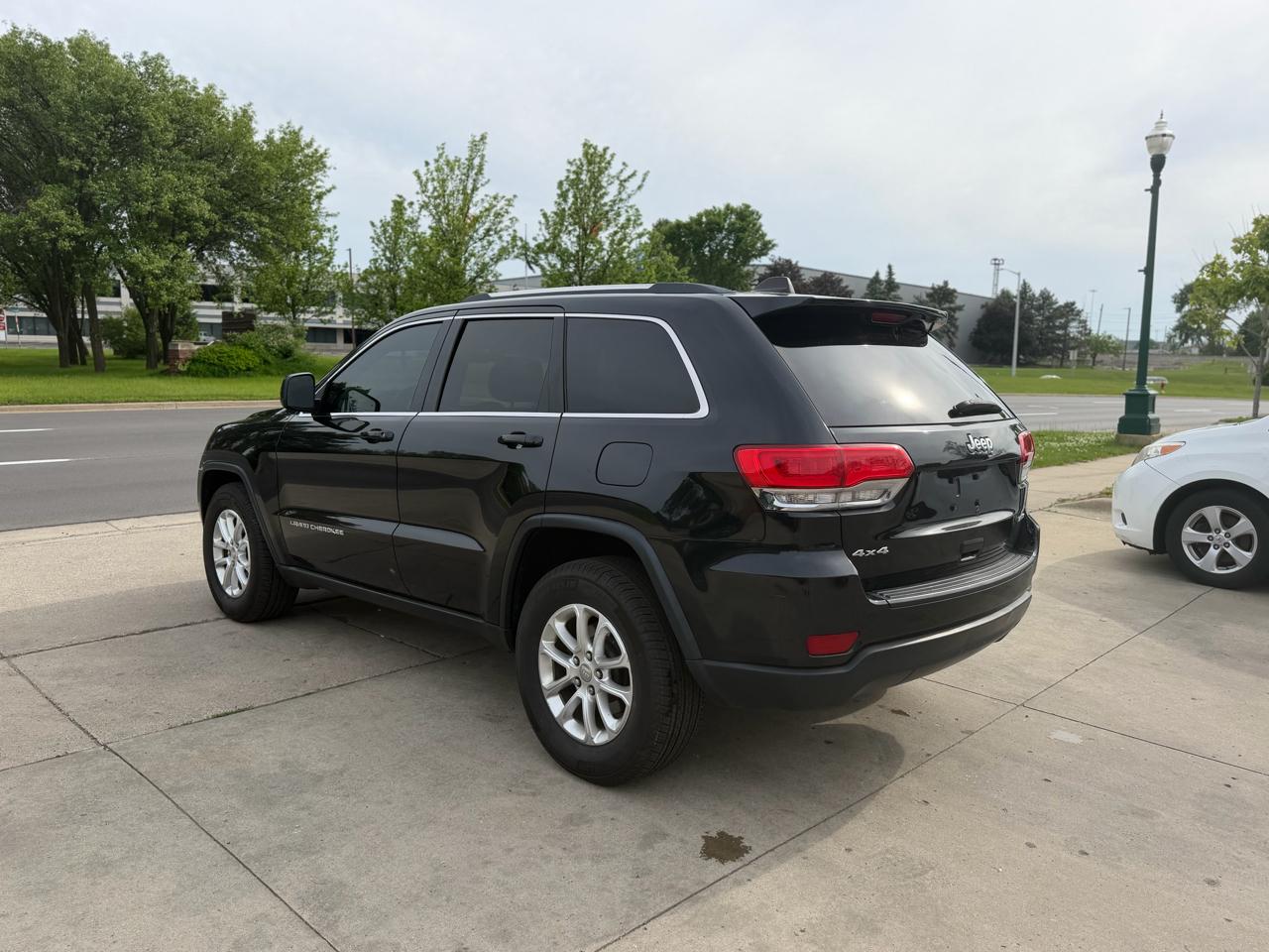 Jeep Grand Cherokee 4WD 4dr Laredo 2015