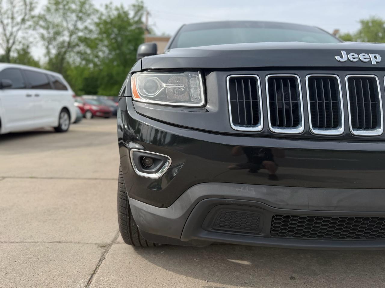 Jeep Grand Cherokee 4WD 4dr Laredo 2015