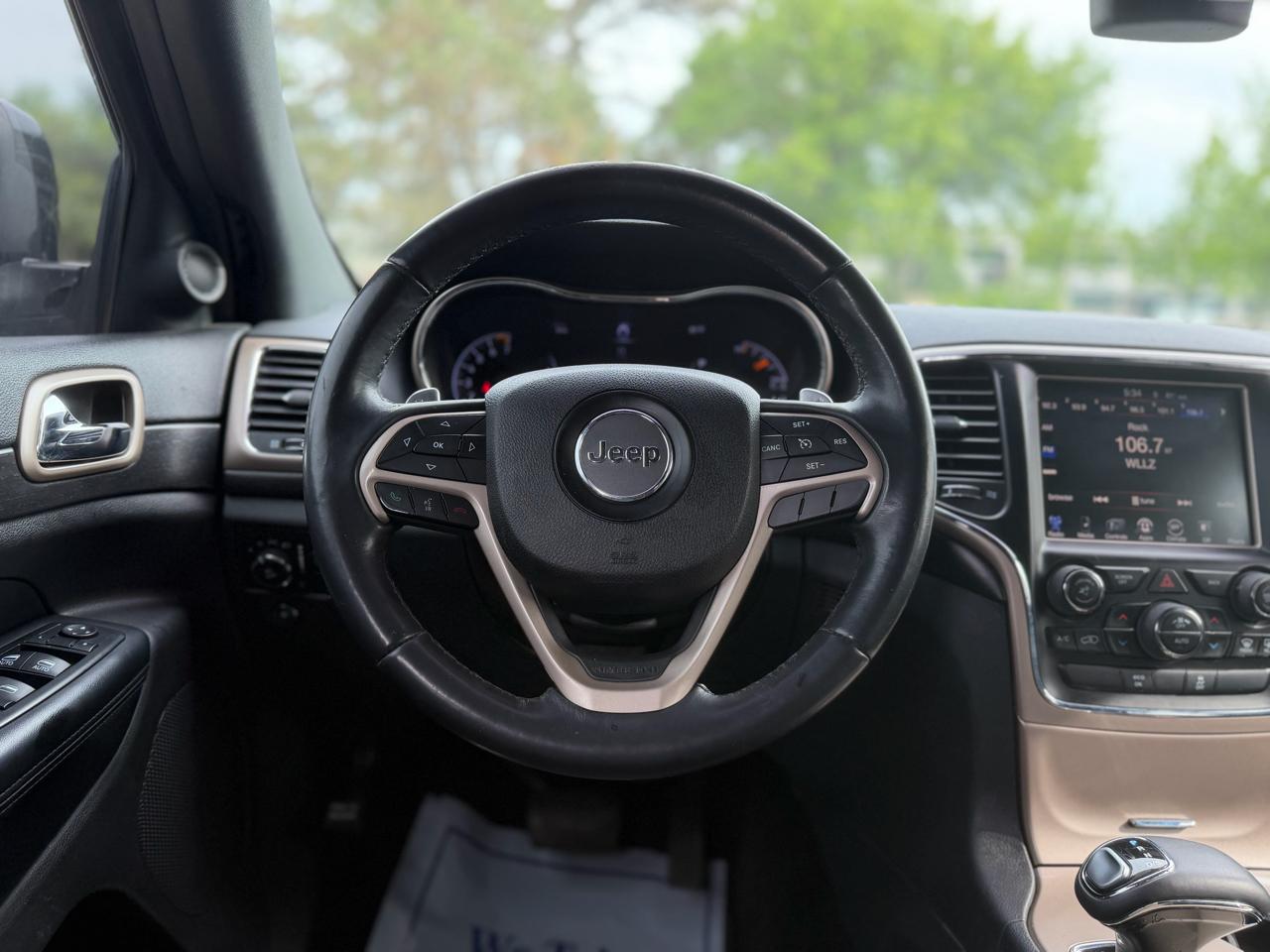 Jeep Grand Cherokee 4WD 4dr Laredo 2015