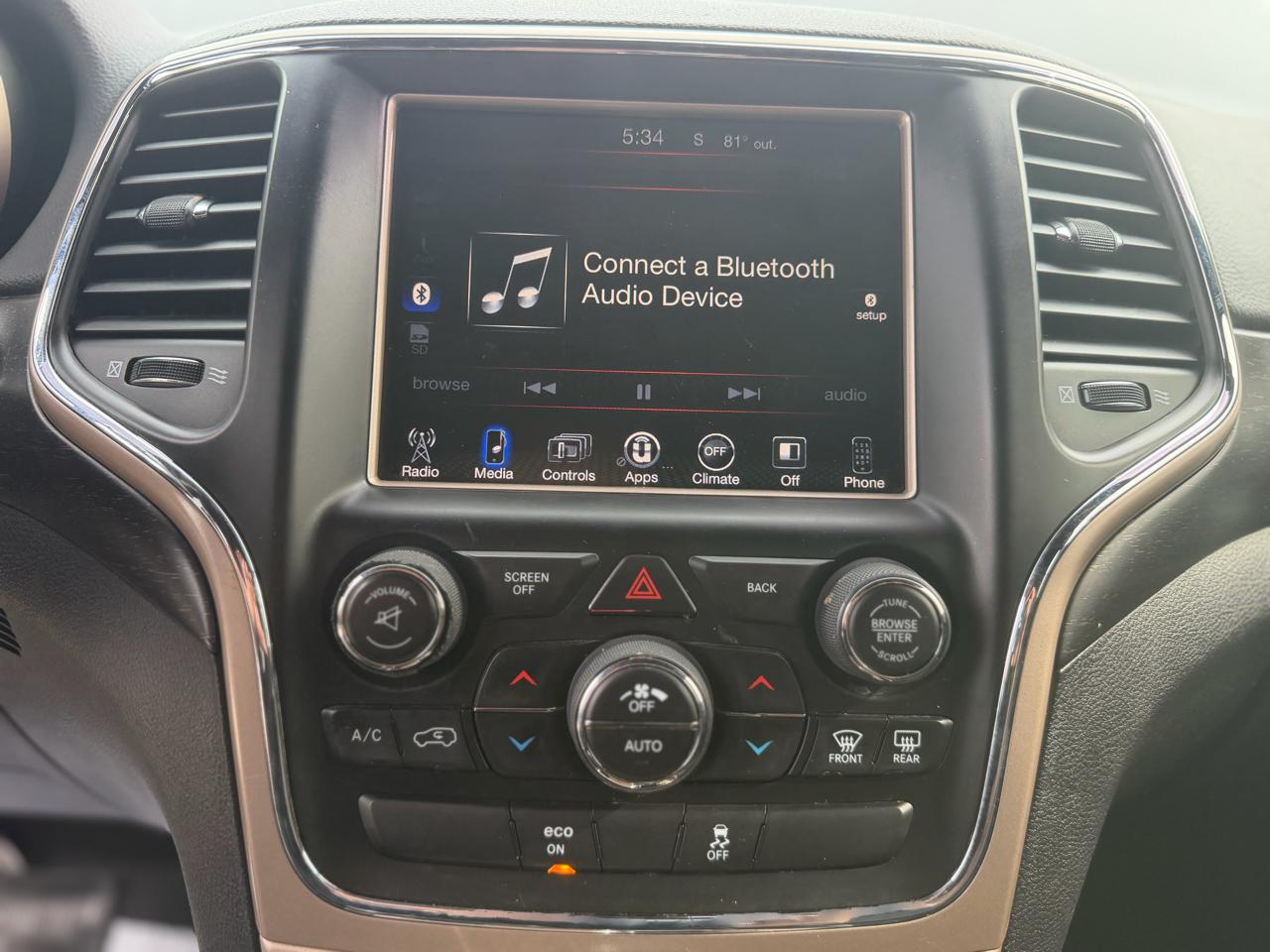 Jeep Grand Cherokee 4WD 4dr Laredo 2015