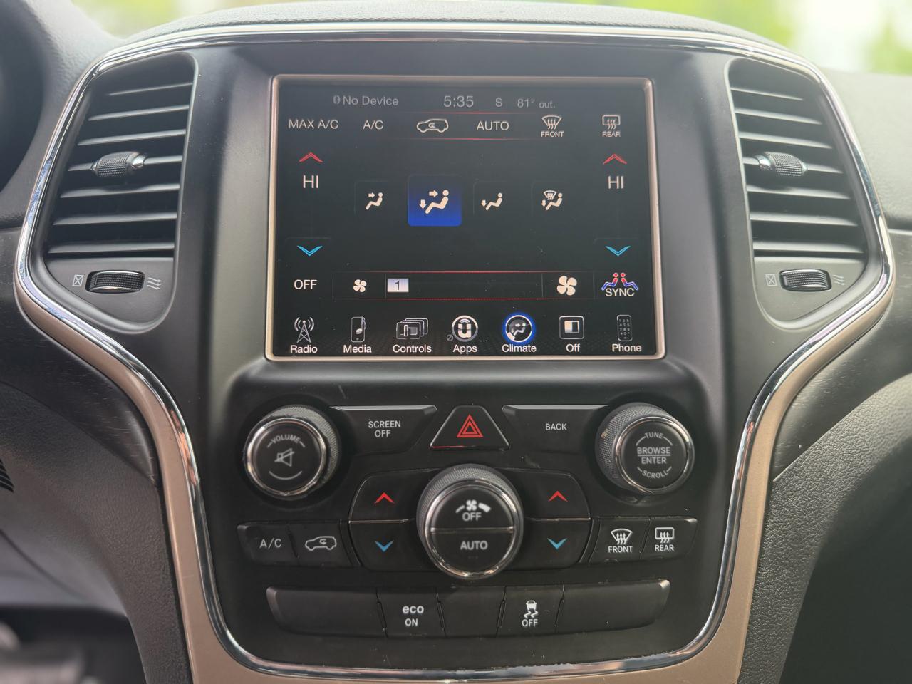 Jeep Grand Cherokee 4WD 4dr Laredo 2015