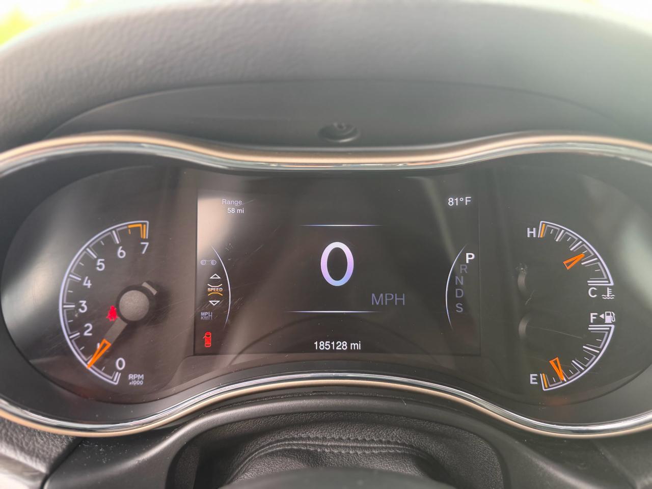 Jeep Grand Cherokee 4WD 4dr Laredo 2015