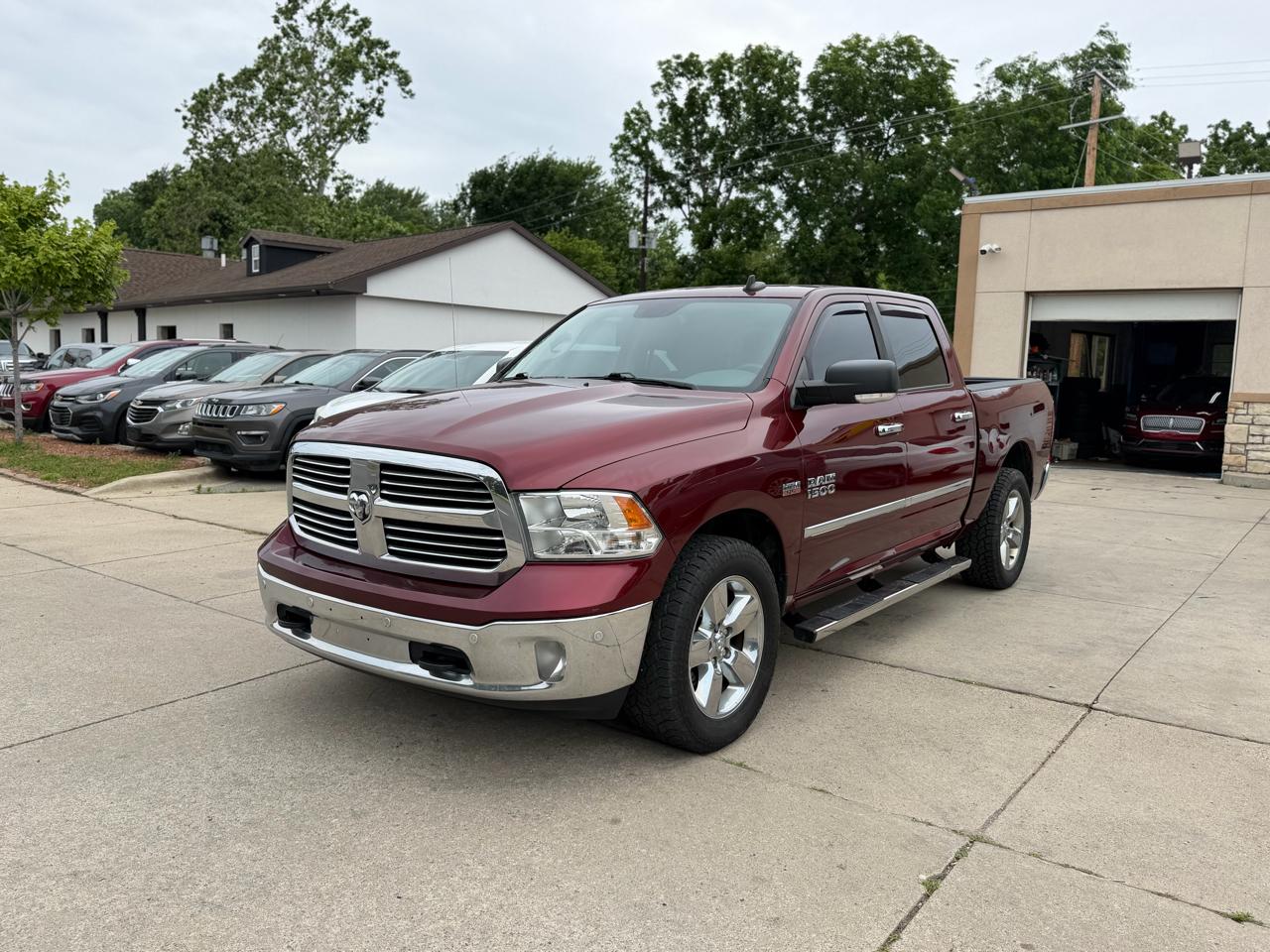 RAM 1500 4WD Crew Cab 140.5" Big Horn 2016