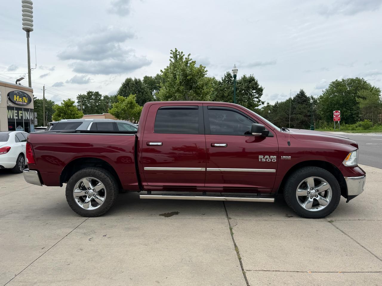 RAM 1500 4WD Crew Cab 140.5" Big Horn 2016