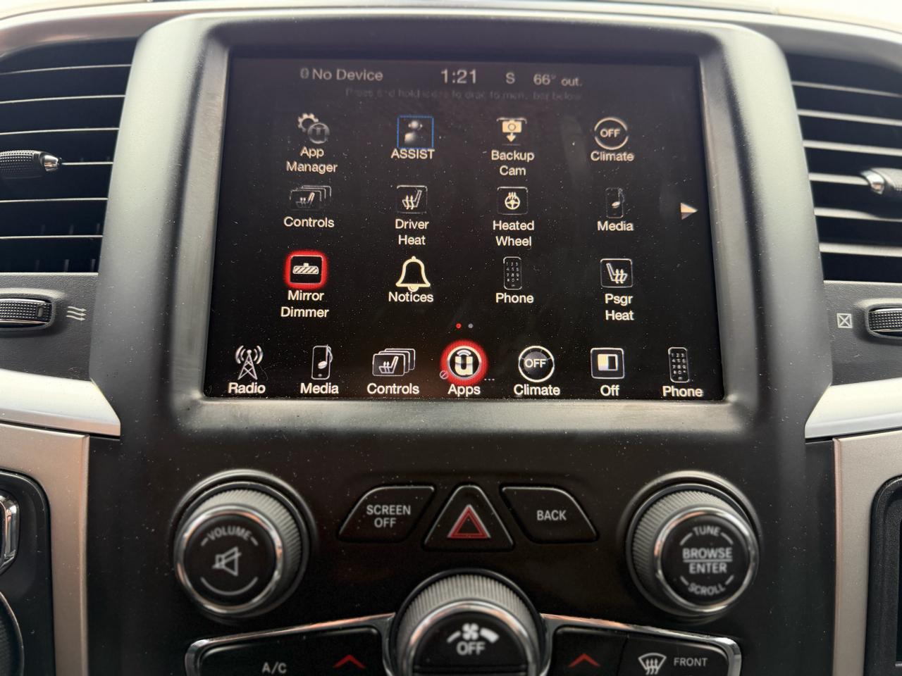 RAM 1500 4WD Crew Cab 140.5" Big Horn 2016