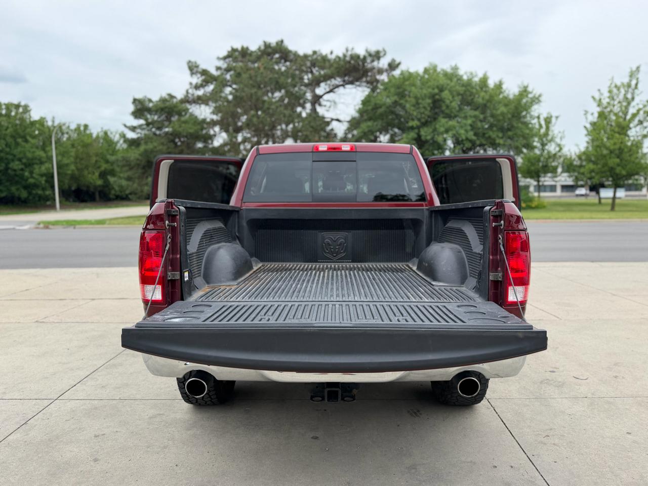 RAM 1500 4WD Crew Cab 140.5" Big Horn 2016
