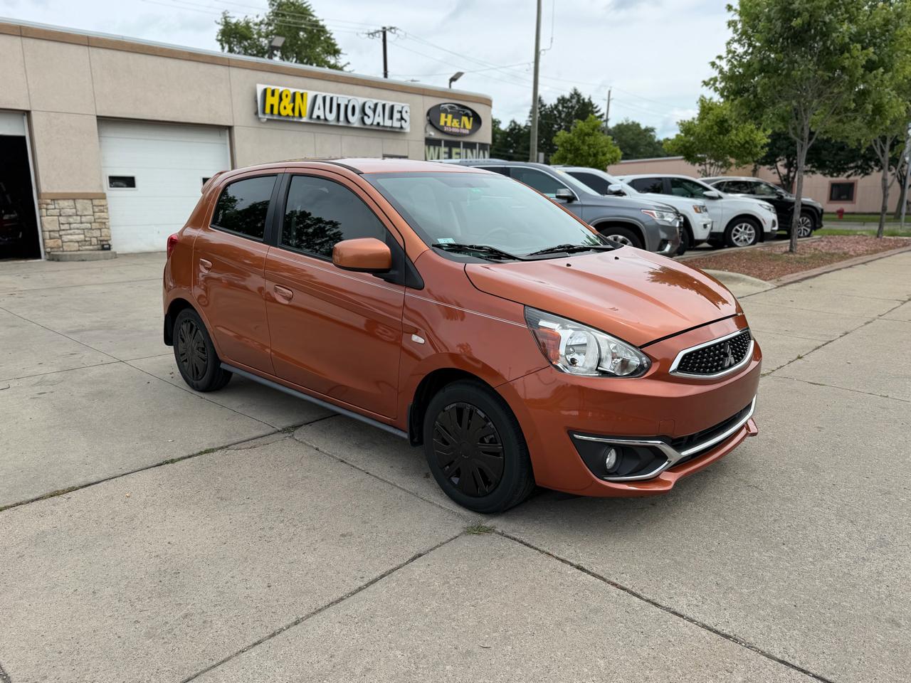 Mitsubishi Mirage ES CVT 2017
