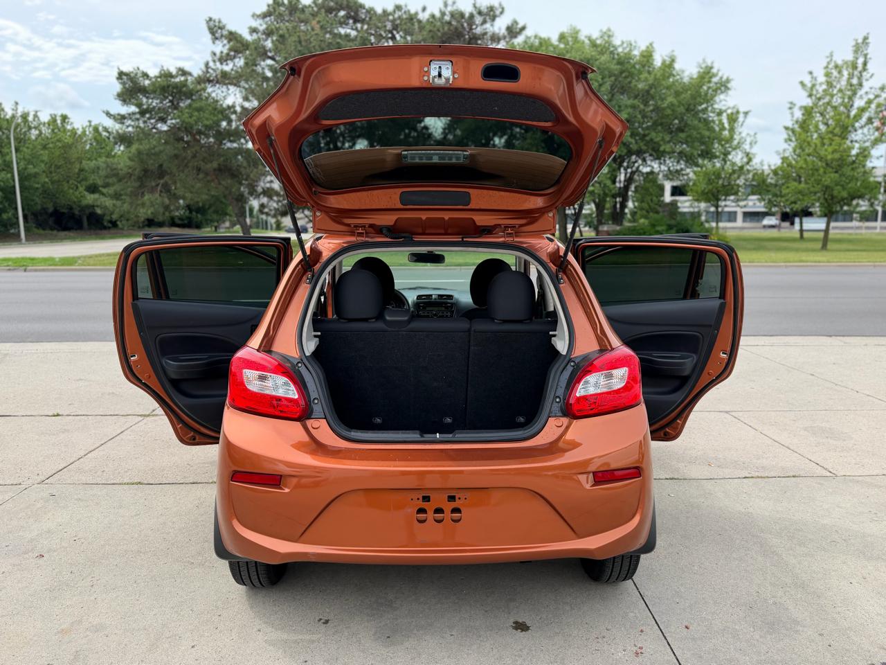 Mitsubishi Mirage ES CVT 2017