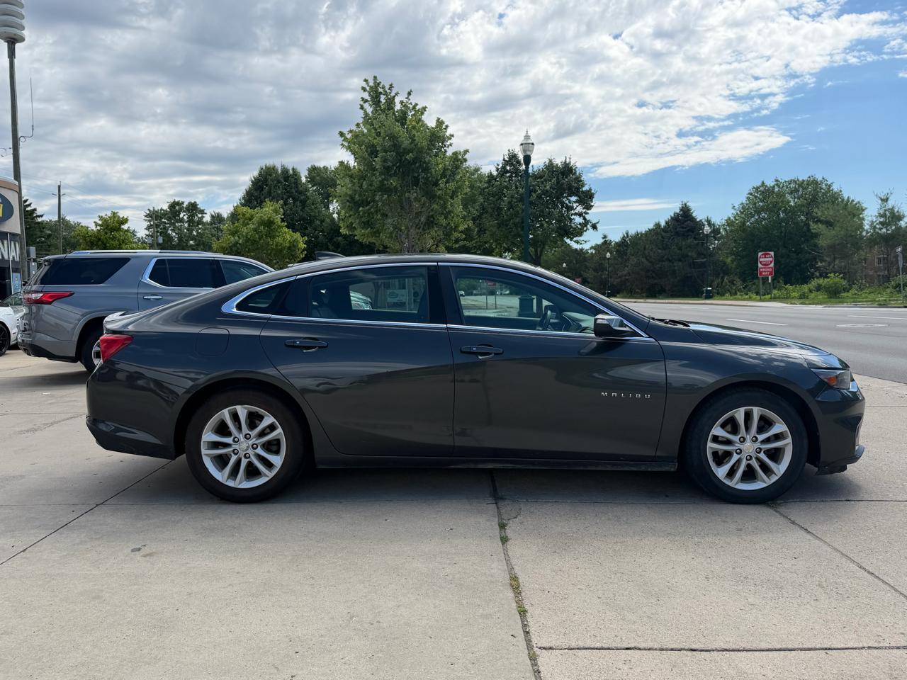 Chevrolet Malibu 4dr Sdn LT w/1LT 2016