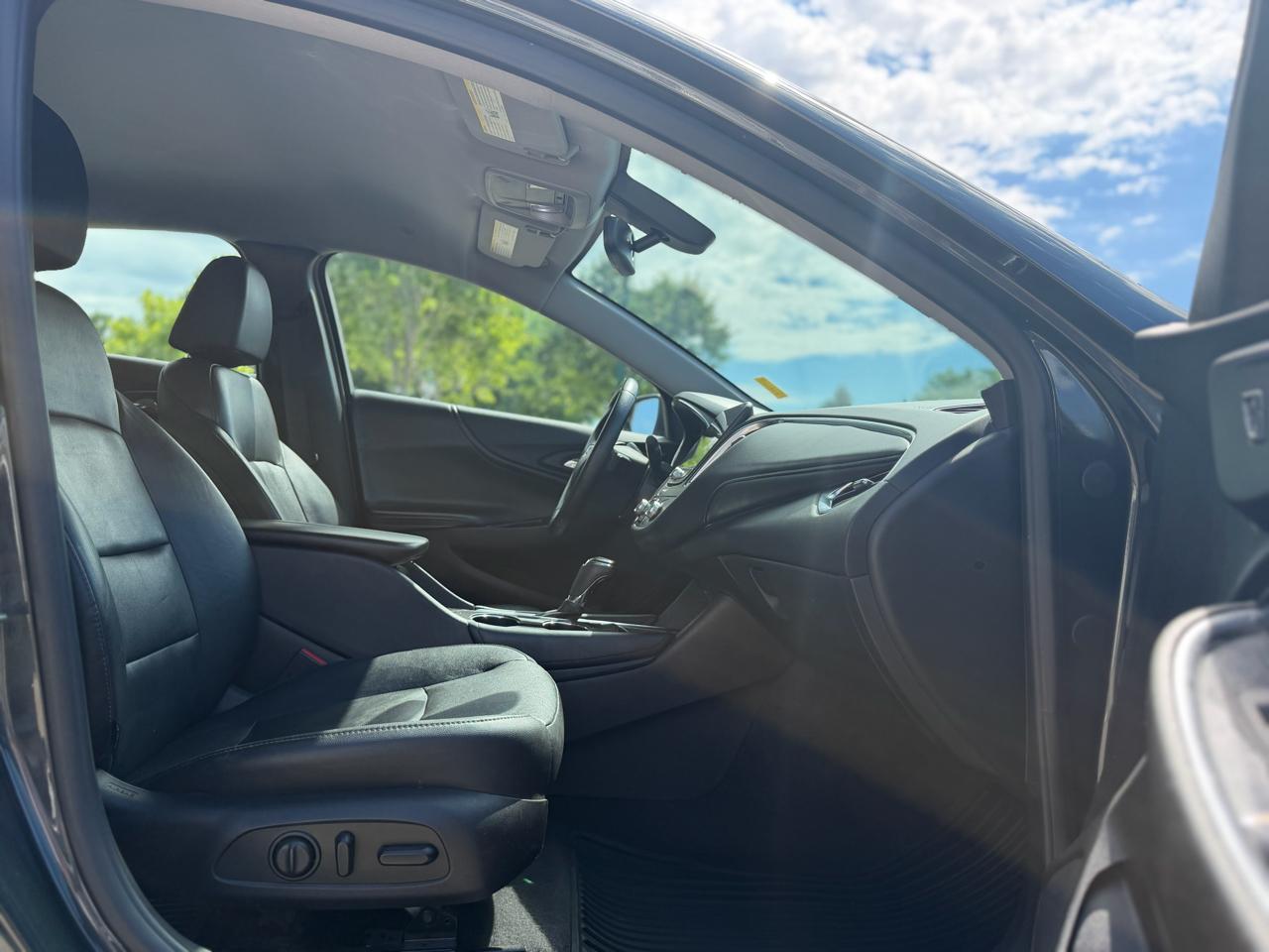 Chevrolet Malibu 4dr Sdn LT w/1LT 2016