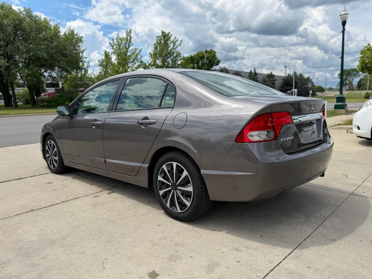Honda Civic Sdn 4dr Auto LX 2010
