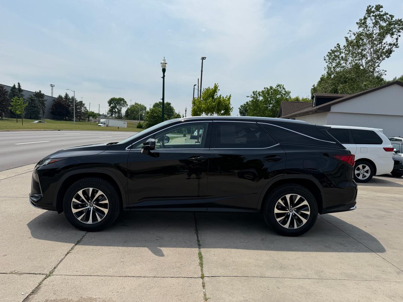 Lexus RX 350L Luxury 4D SUV AWD 2021