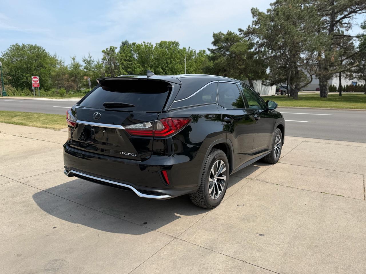 Lexus RX 350L Luxury 4D SUV AWD 2021
