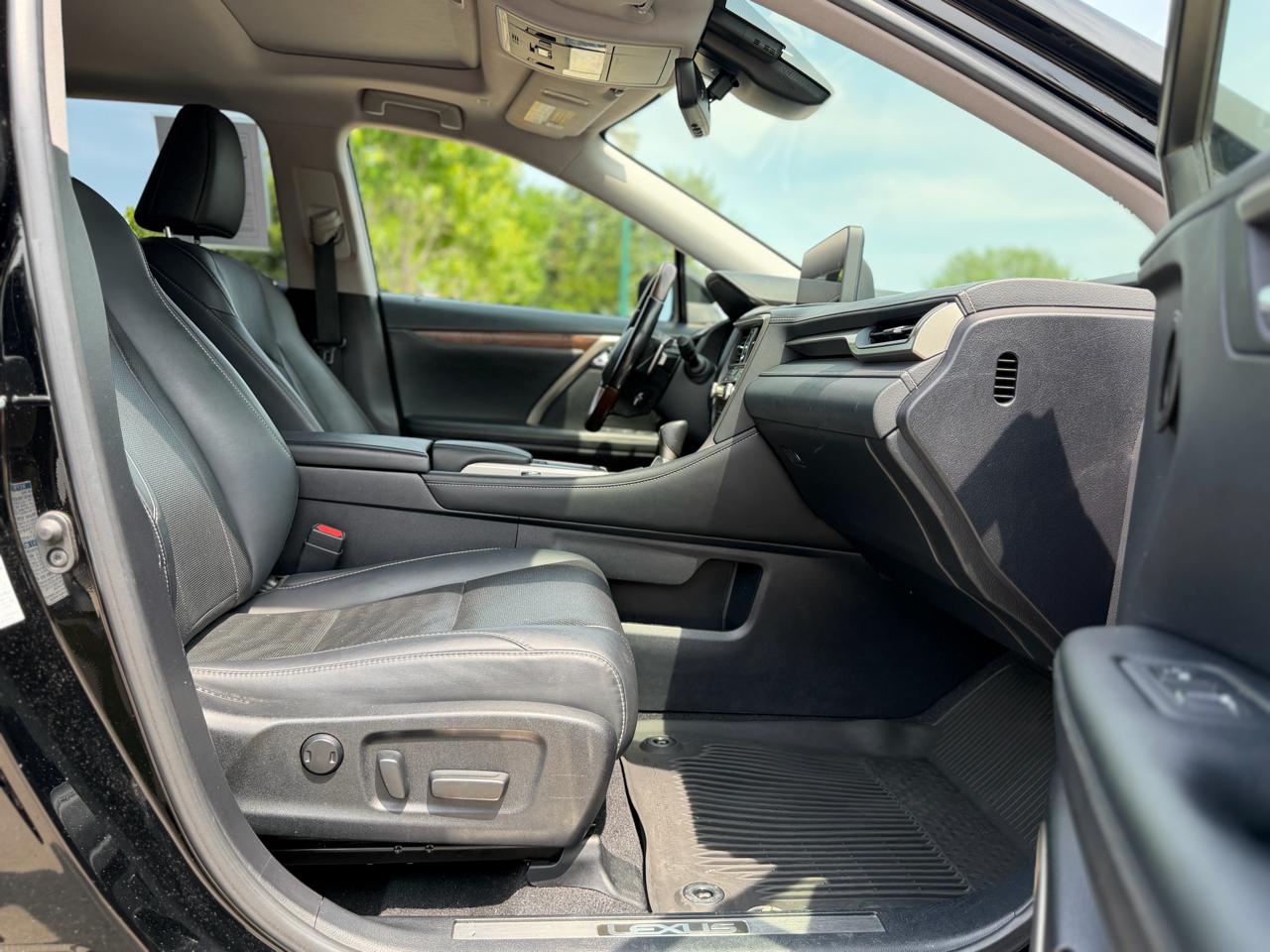 Lexus RX 350L Luxury 4D SUV AWD 2021