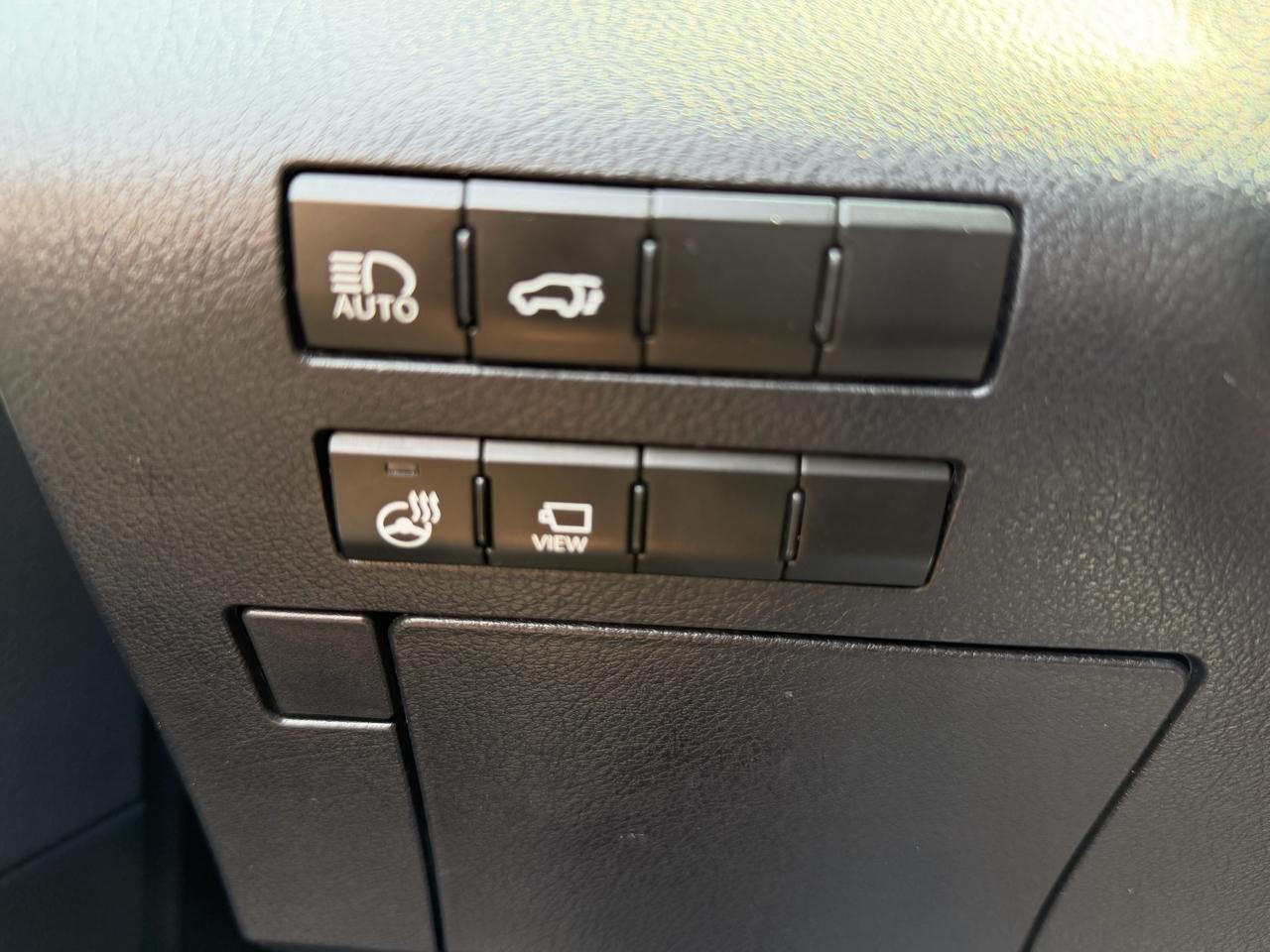 Lexus RX 350L Luxury 4D SUV AWD 2021