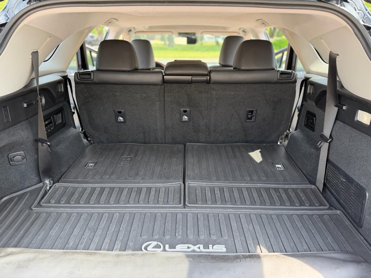 Lexus RX 350L Luxury 4D SUV AWD 2021