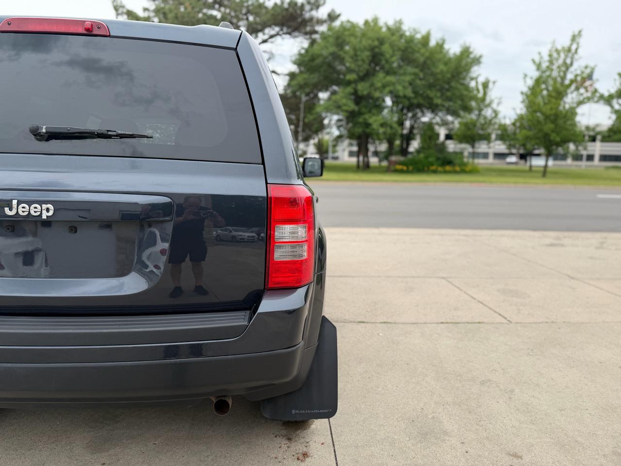 Jeep Patriot 4WD 4dr Latitude 2014
