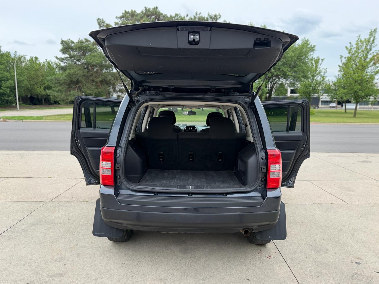 Jeep Patriot 4WD 4dr Latitude 2014
