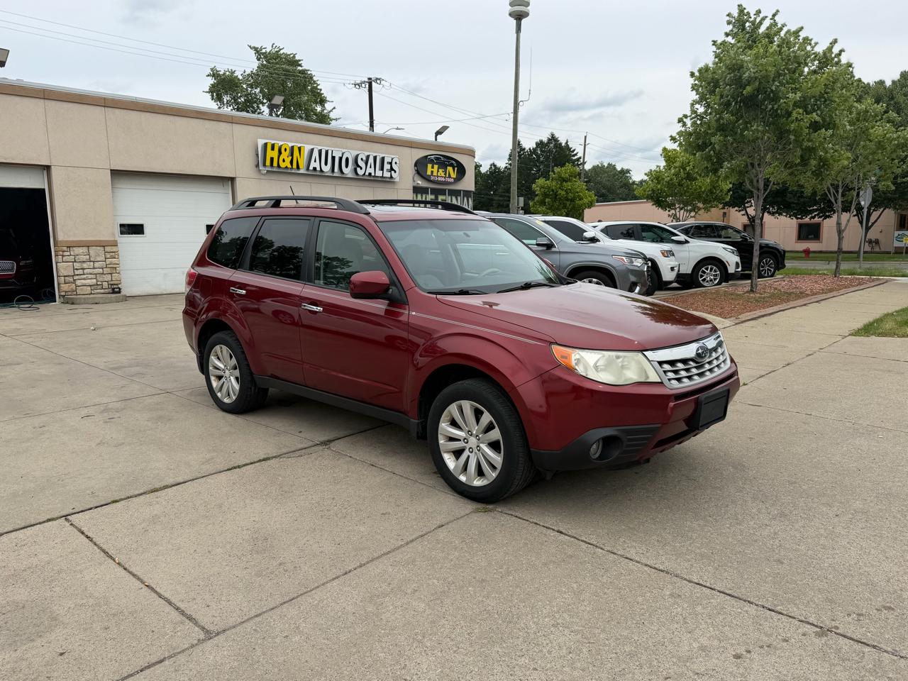 Subaru Forester 4dr Auto 2.5X Premium w/All-Weather Pkg 2011