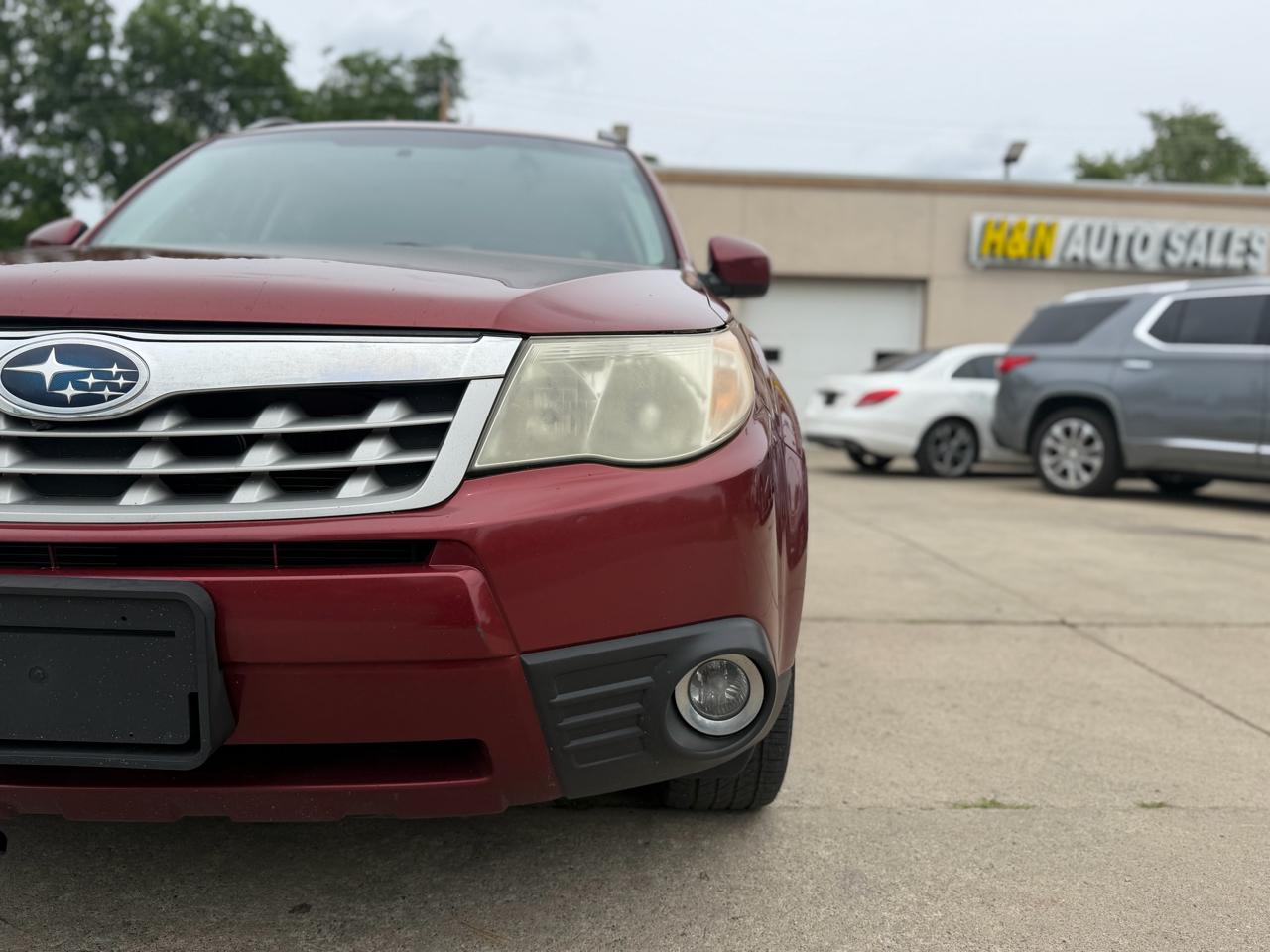 Subaru Forester 4dr Auto 2.5X Premium w/All-Weather Pkg 2011