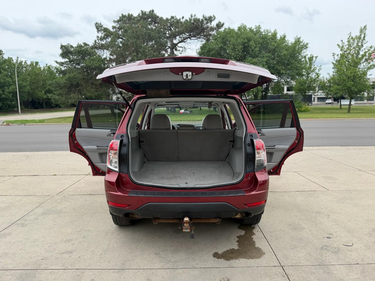Subaru Forester 4dr Auto 2.5X Premium w/All-Weather Pkg 2011