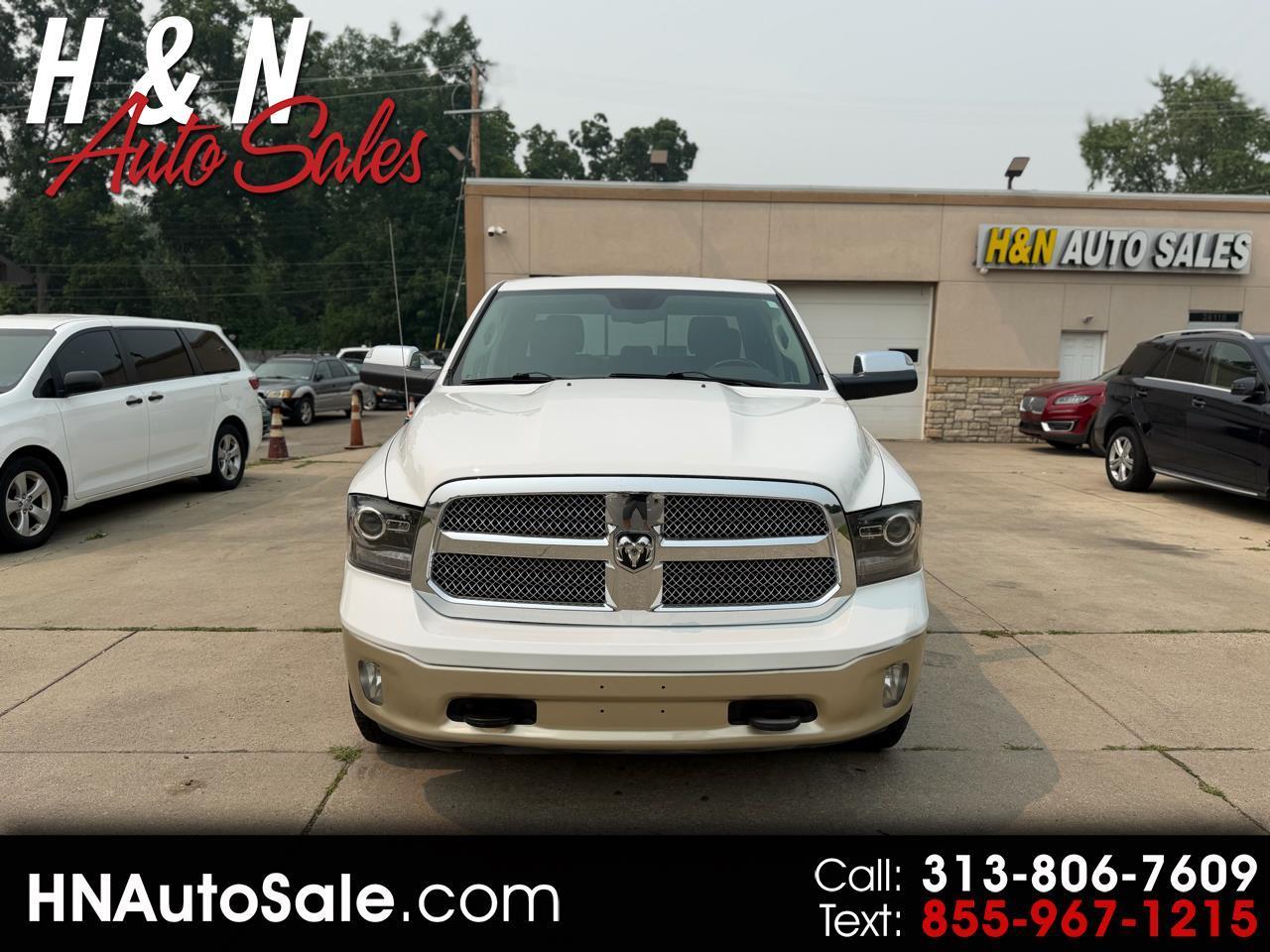 RAM 1500 4WD Crew Cab 140.5" Laramie Longhorn 2013