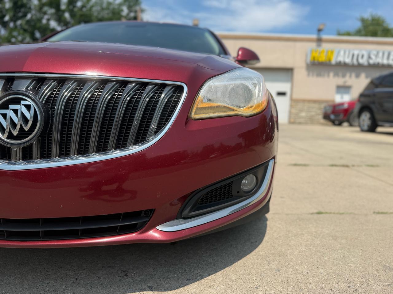 Buick Regal 4dr Sdn Premium II FWD 2016