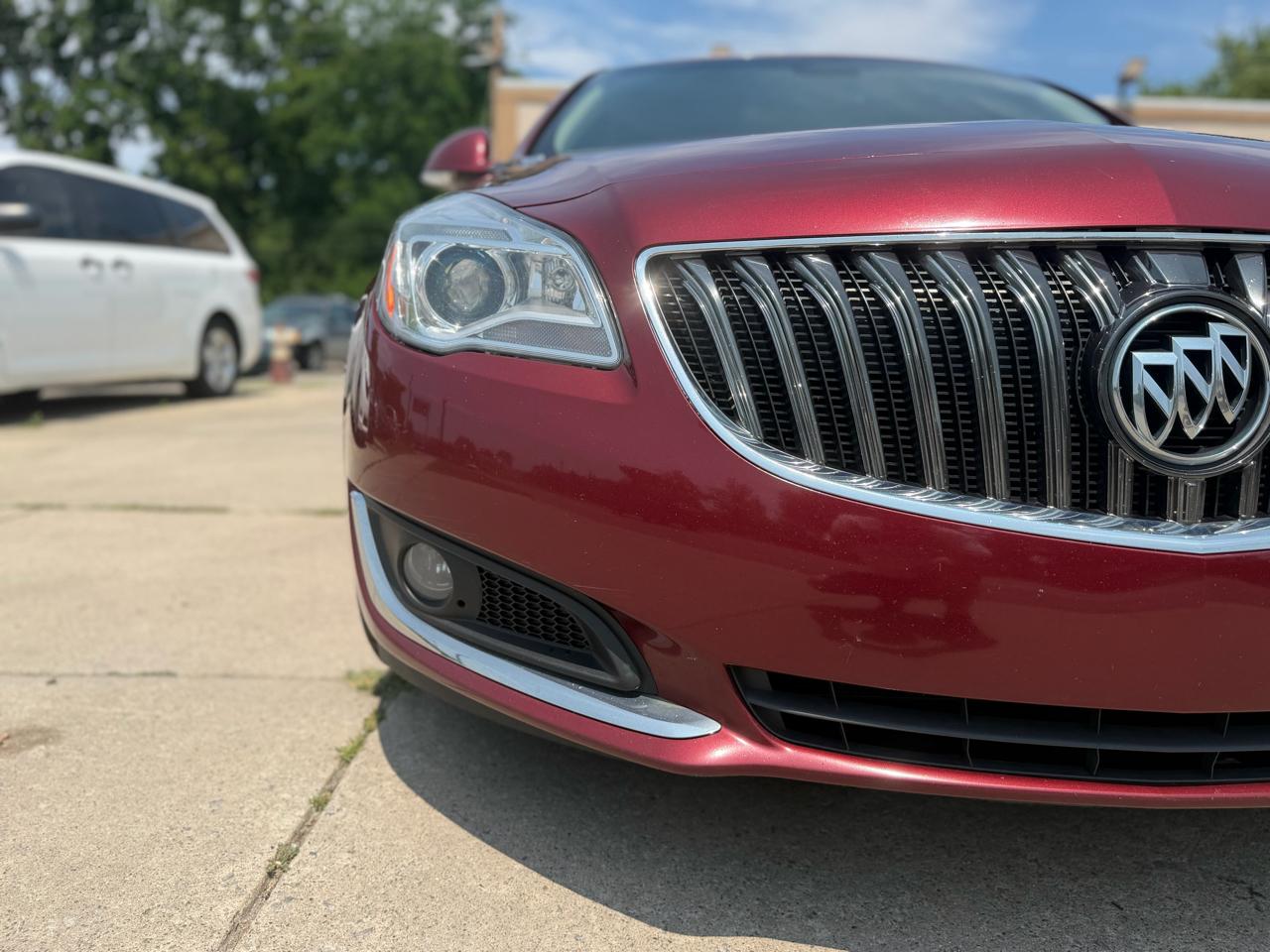 Buick Regal 4dr Sdn Premium II FWD 2016