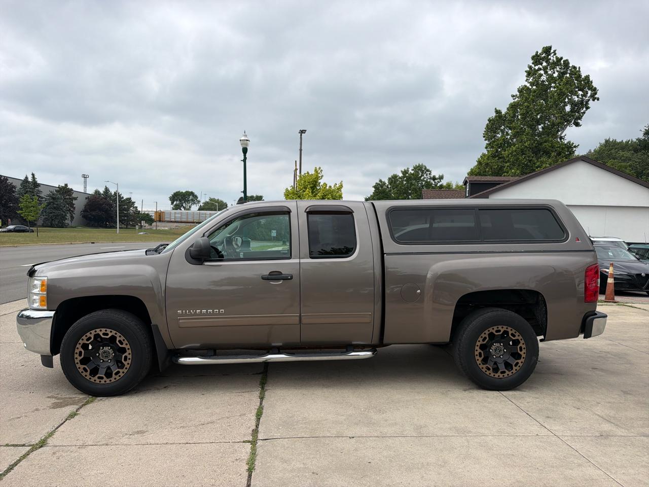 Chevrolet Silverado 1500 4WD Ext Cab 143.5" LT 2013