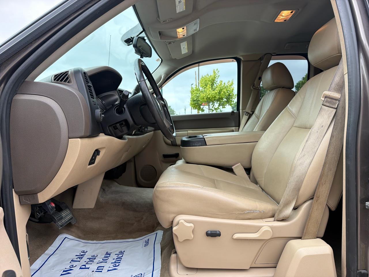 Chevrolet Silverado 1500 4WD Ext Cab 143.5" LT 2013