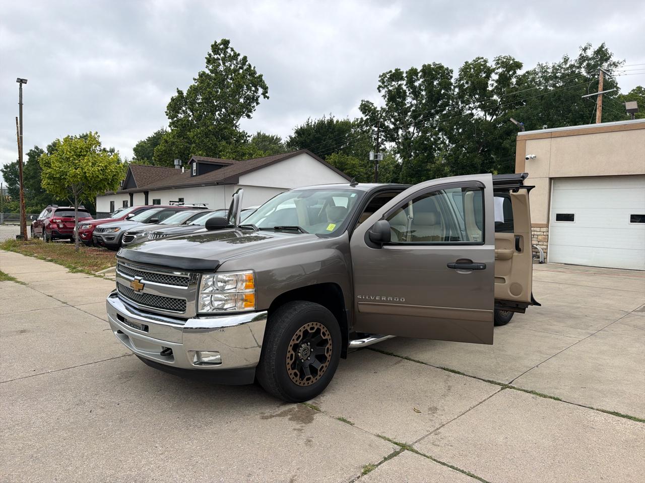 Chevrolet Silverado 1500 4WD Ext Cab 143.5" LT 2013