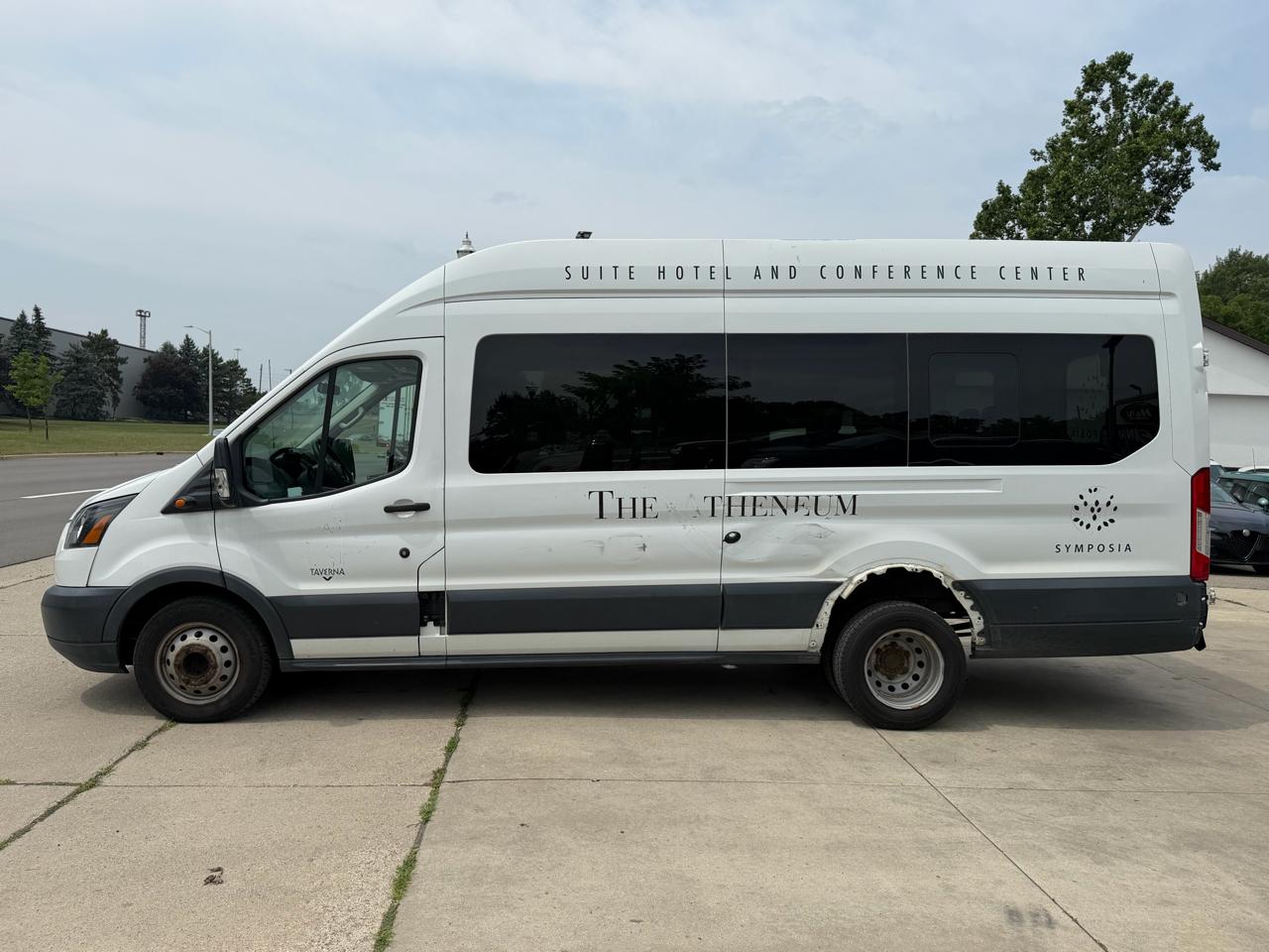 Ford Transit Wagon T-350 148" EL High Roof XLT Sliding RH Dr DRW 2015