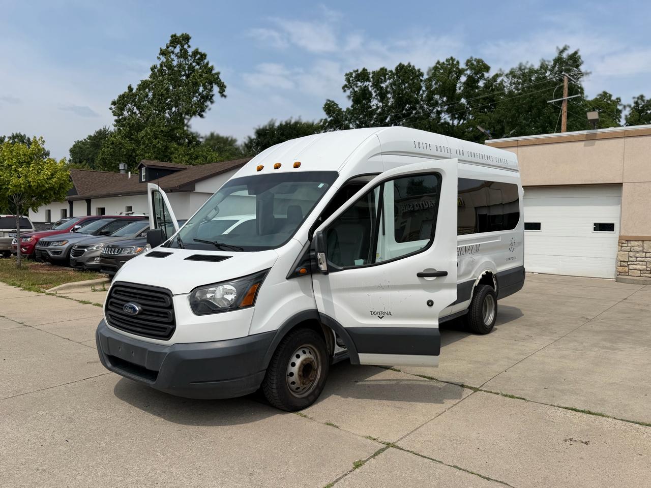 Ford Transit Wagon T-350 148" EL High Roof XLT Sliding RH Dr DRW 2015
