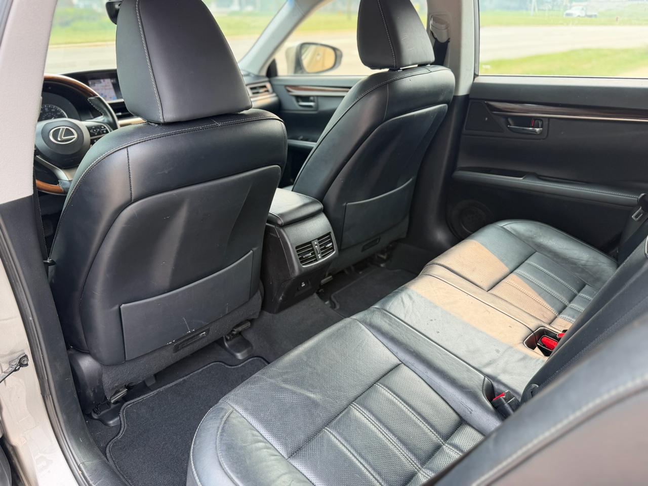 Lexus ES 350 4dr Sdn 2016