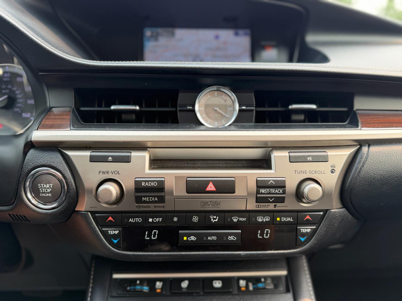 Lexus ES 350 4dr Sdn 2016
