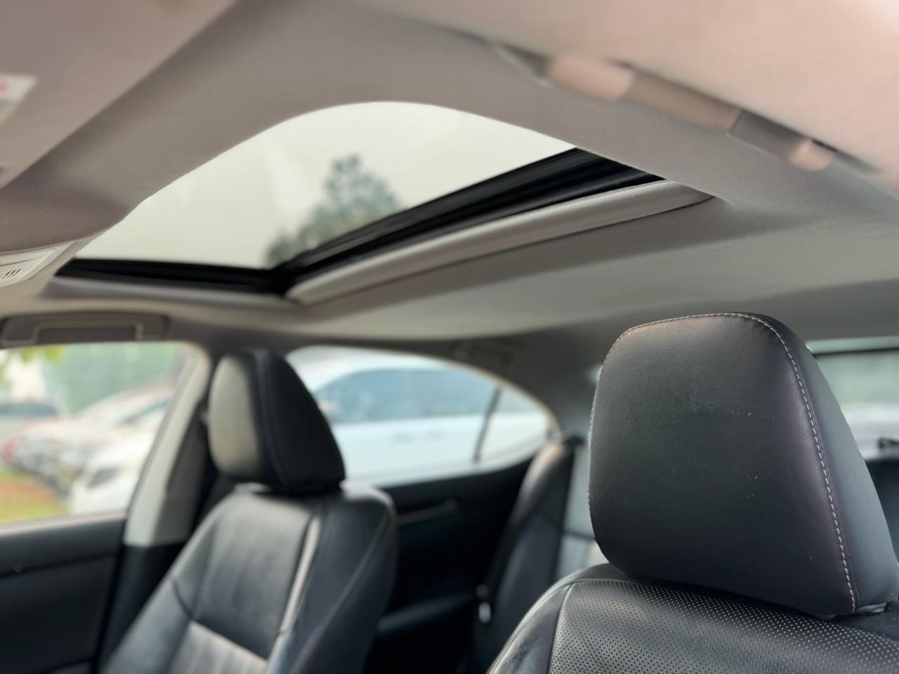 Lexus ES 350 4dr Sdn 2016