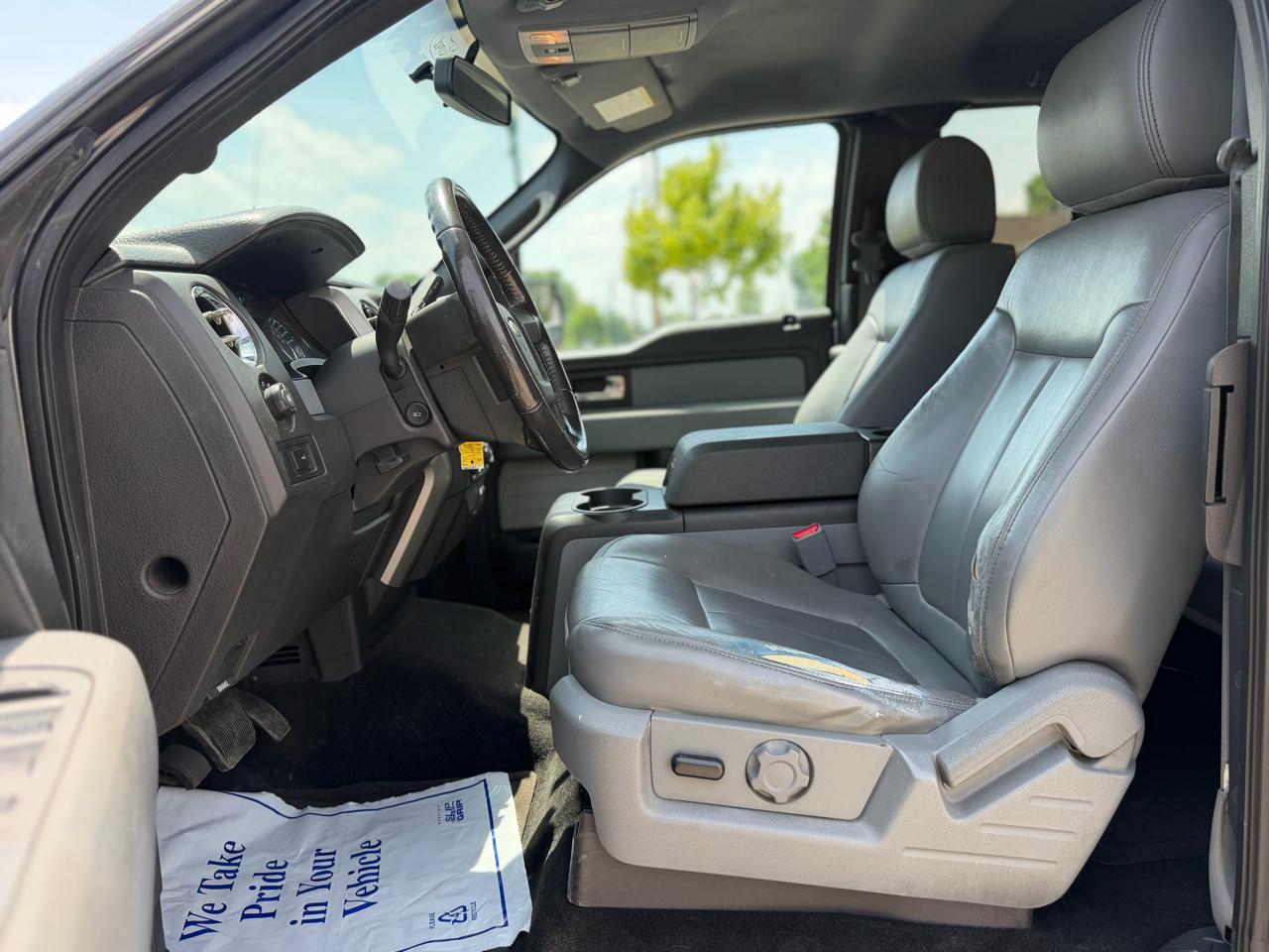 Ford F-150 4WD SuperCab 145" Lariat 2014