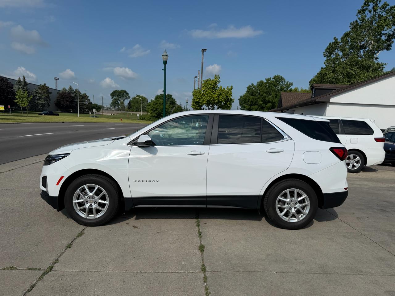Chevrolet Equinox AWD 4dr LT w/1LT 2024