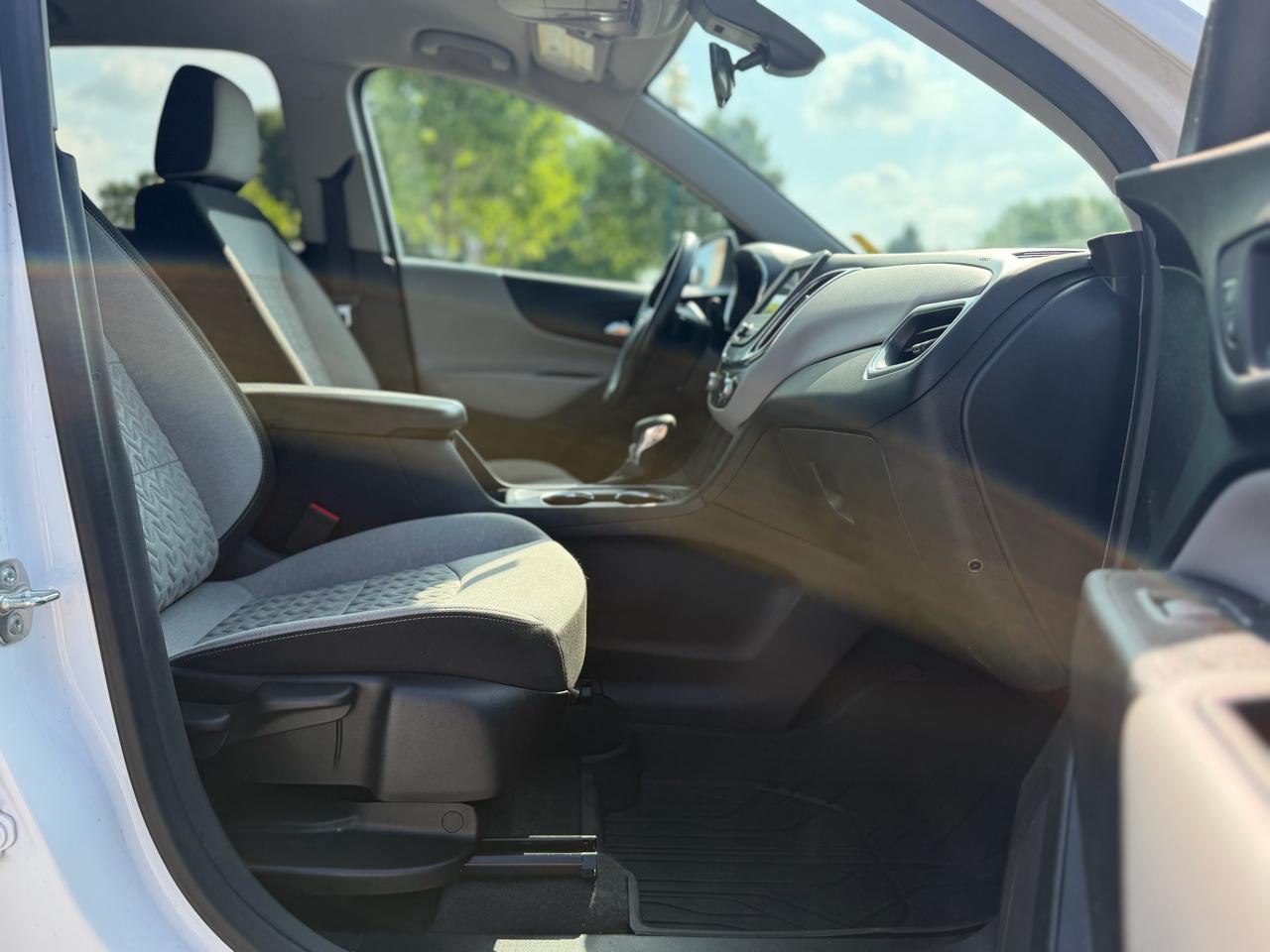 Chevrolet Equinox AWD 4dr LT w/1LT 2024