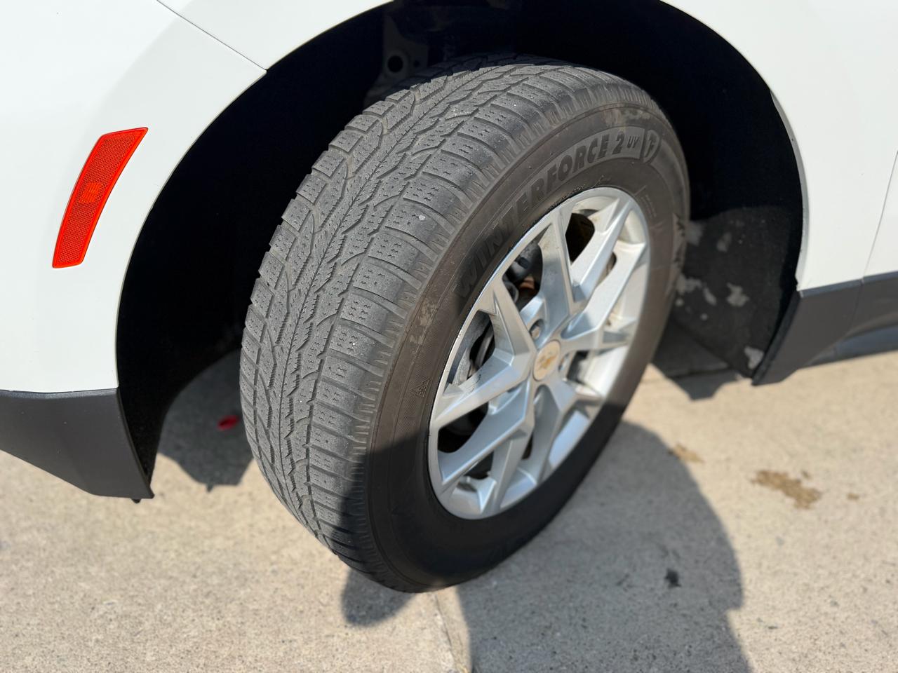 Chevrolet Equinox AWD 4dr LT w/1LT 2024