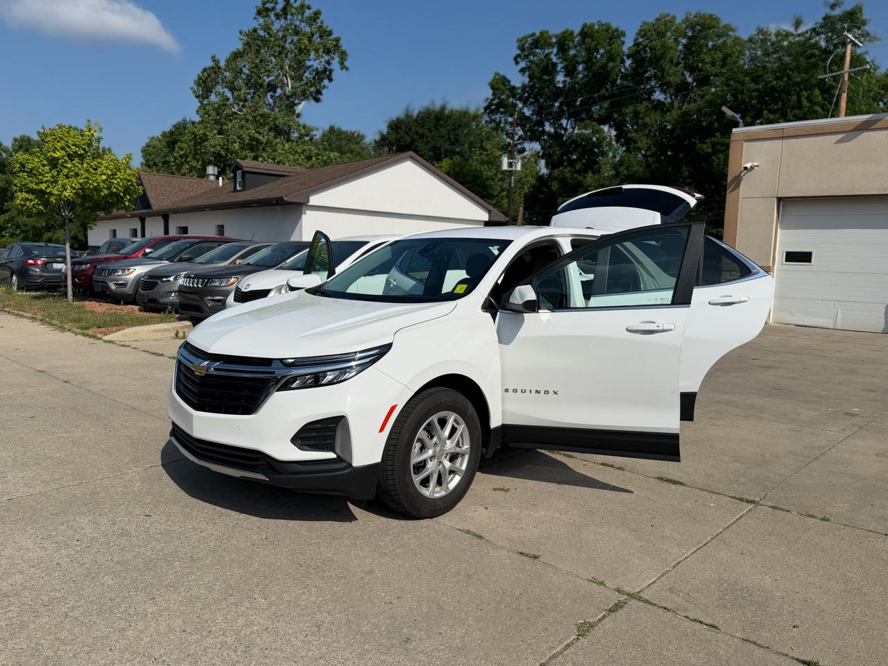 Chevrolet Equinox AWD 4dr LT w/1LT 2024