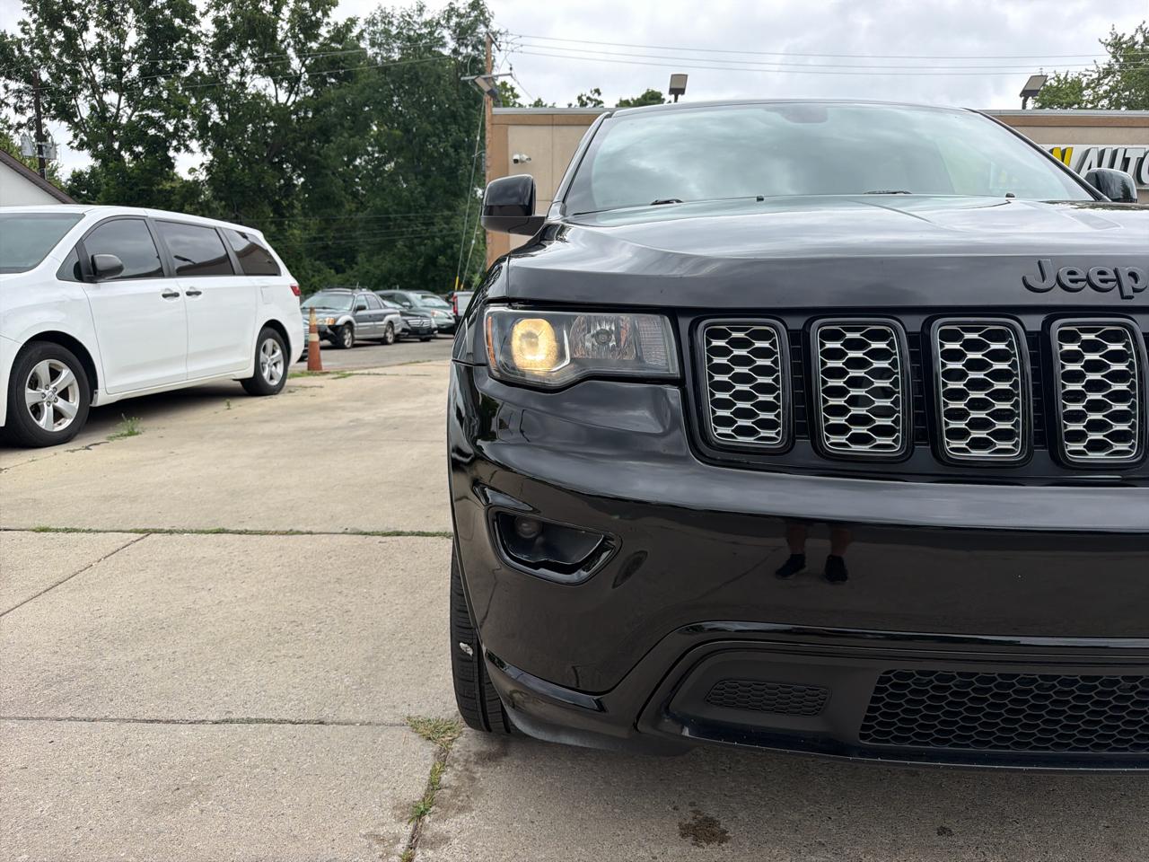 Jeep Grand Cherokee Altitude 4x4 2019
