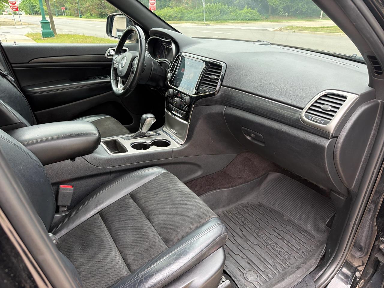 Jeep Grand Cherokee Altitude 4x4 2019