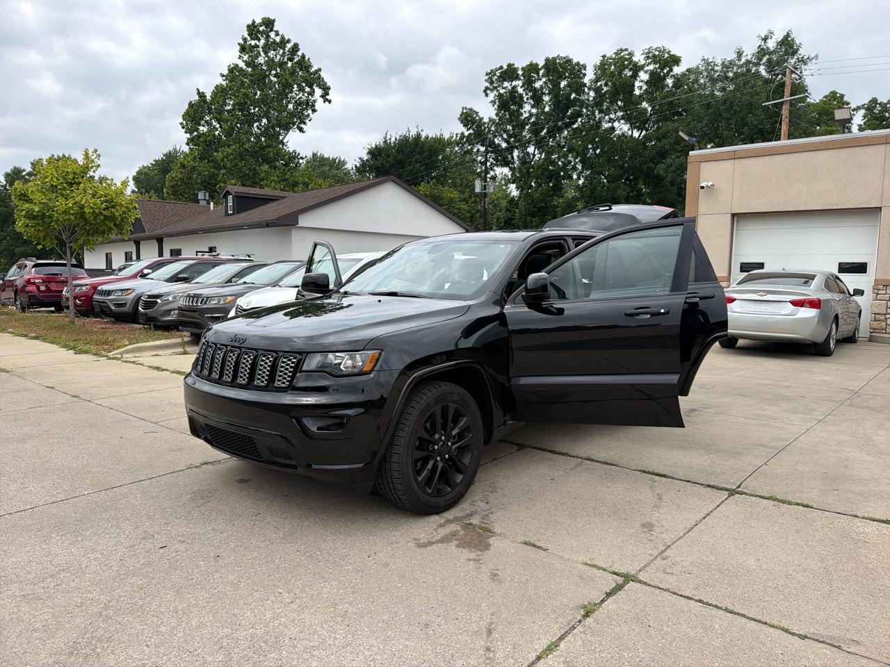 Jeep Grand Cherokee Altitude 4x4 2019